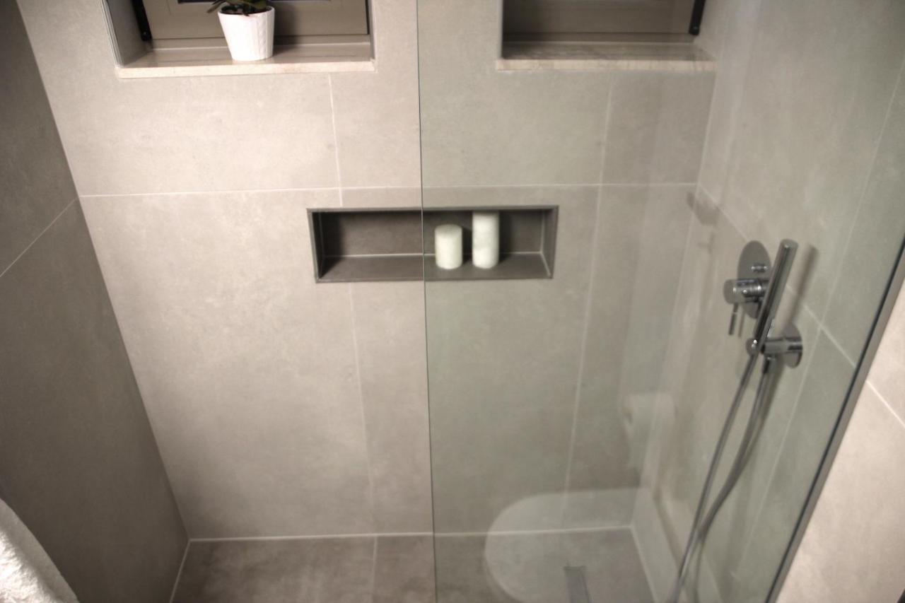 New Cozy Chic Apt-Ryfete Luxury Living カラタス エクステリア 写真