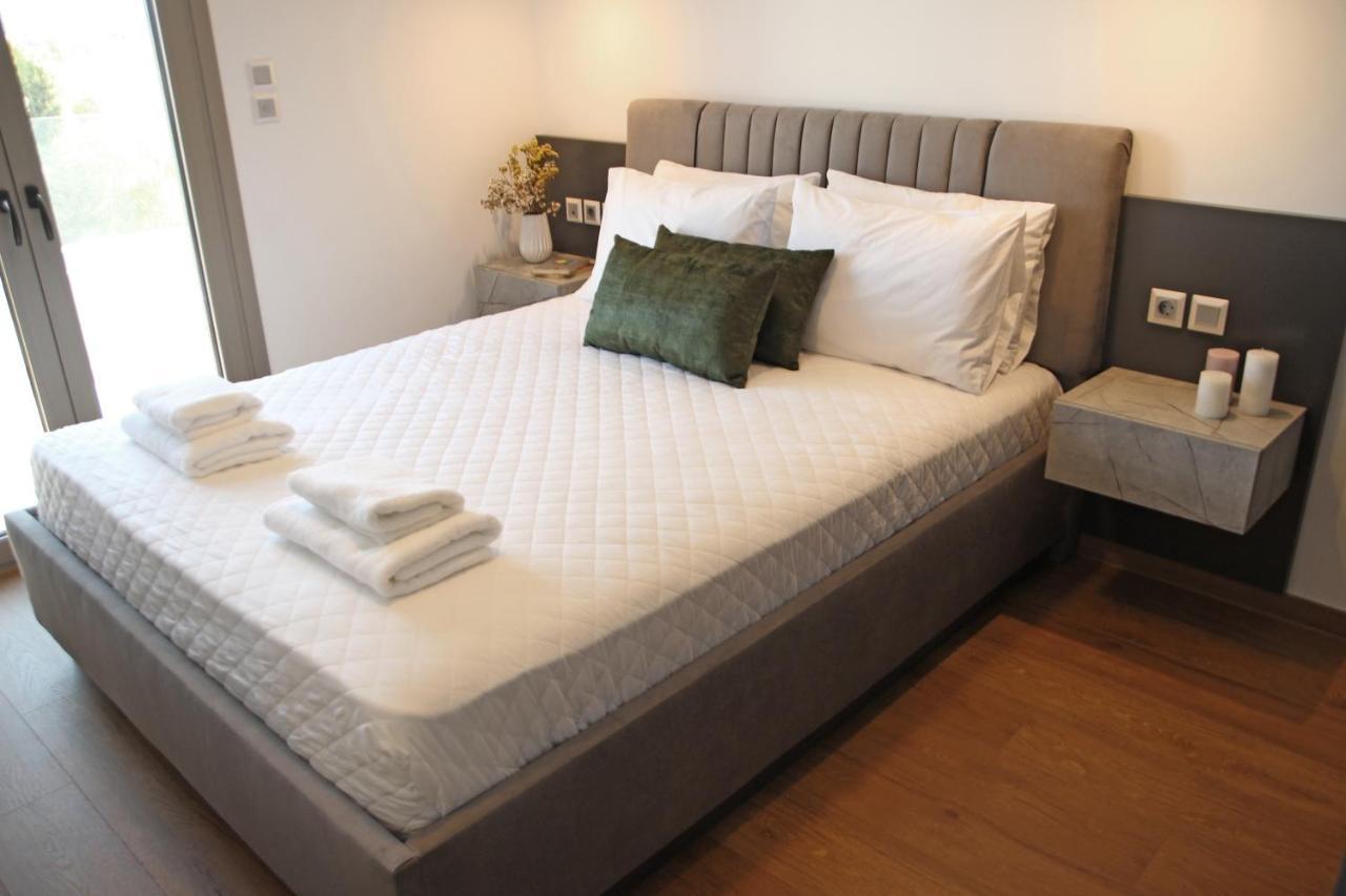 New Cozy Chic Apt-Ryfete Luxury Living カラタス エクステリア 写真