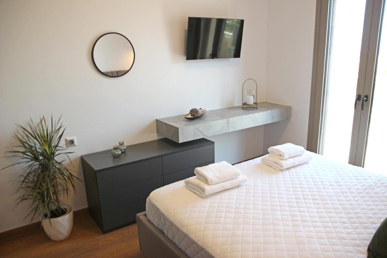 New Cozy Chic Apt-Ryfete Luxury Living カラタス エクステリア 写真