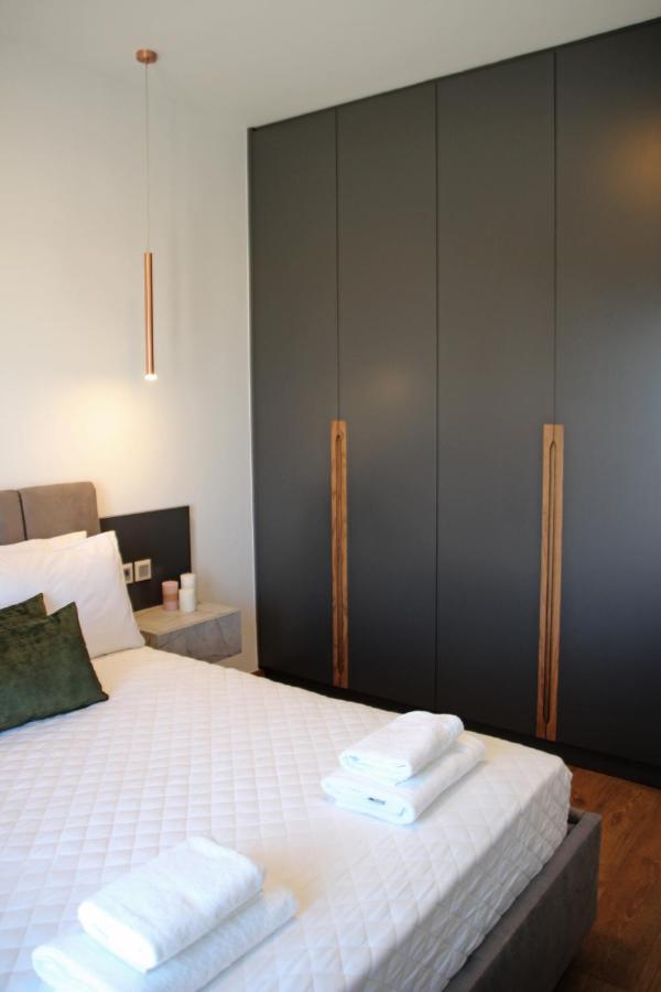 New Cozy Chic Apt-Ryfete Luxury Living カラタス エクステリア 写真